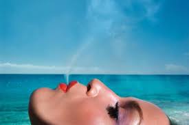 Often controversial, the images evoke an effect of dreaminess through soft focus and varied grain. 44ii T287urzkm