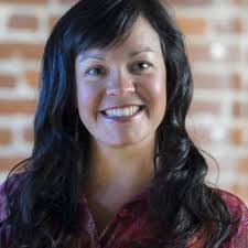 Lori Coon's Instagram, Twitter & Facebook