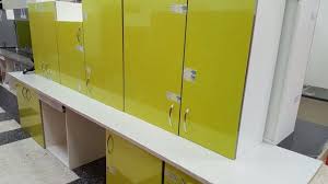 Se interesason por su historia a finales de la década pasada, cuando vieron que la web de anuncios de un autónomo se les acercaba como un cohete en. Mil Anuncios Com Mueble De Cocina Baratos Exposicion