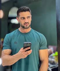 Ali Rahbar, a young Iranian fitness coach arrested during Iran's popular uprising, was executed by the Islamic Republic on Wednesday morning. This is state-sponsored murder. #Iran #IranProtests #StopExecutionsInIran #HumanRights