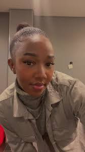 Sharon Ramon's Instagram, Twitter & Facebook