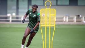 Карвалью виллиам силва / william silva carvalho. Medien Carvallho Einig Mit Leicester