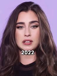 Evolução da Lauren Jauregui ao Longo do Tempo