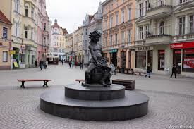 Sprawdź opinie pacjentów, ceny, usługi i bezpłatnie umów się na wizytę! Fachexkursion Matrikel 3wi16 Nach Zielona Gora Staatliche Studienakademie Dresden