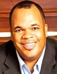 Kenneth Fowler's Instagram, Twitter & Facebook