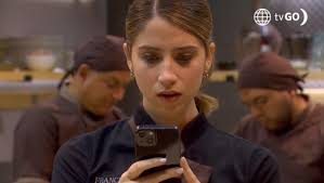 Al fondo hay sitio (2009)