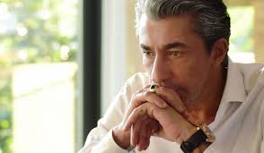 El actor turco erkan petekkaya devastado #paramparça #erkanpetekkaya #actoresturcos. Erkan Petekkaya Nin Rusvet Iddiasi Mahkemede Gerginlige Yol Acti