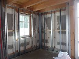 Eine gute innenwanddämmung ist besonders wichtig, um die eigenen vier wände auch innen immer schön warum zu halten. Innendammung Von Fachwerkhausern Mittels Einblasdammung Energie Fachberater