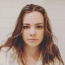 Caroline Wallace (@wallie_c)