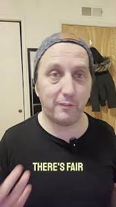 UBOXES Larger Wardrobe 24 x 24 x 40-Inches Moving Boxes, Bundle of 3  (BOXBUNDWAR03) : Amazon.ca: Office Products