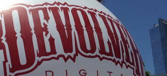 This version of the logo is still used in some of devolver digital's social media. Devolver Digital Gewinnt Die E3 2017