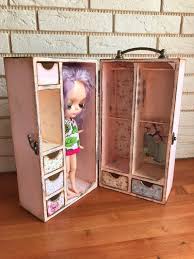 шкаф мебель из картона для кукол своими руками выкройки и схемы Pre Order 1 6 Vintage Doll Wardrobe Blythe Travel Box Dollhouse Furniture Doll Clothes Diy Dolls Wardrobe Doll Wardrobe Fabric Doll House