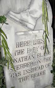 50 Funny Bizzare And Creative Tombstones Halloween Tombstones Headstones Unusual Headstones