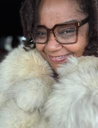 Who shopped at Weingarten's or TG&Y downtown. One of the stores had an  eatery inside. After getting your school supplies your parents would then  go to Heymann's for grocery. I know I'm