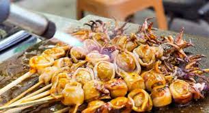 Kalau bukan sekarang, kapan lagi? Resep Sate Cumi Bakar Ala Thailand Viral Banget Loh