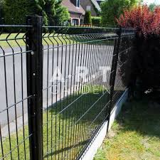 Installation Poteau Pour Cloture Grillage Rigide Cloplus 40 Clonor Grillage Rigide Panneau Treillis Cloture Jardin