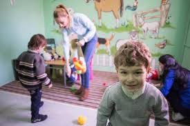 Sau trebuie doar sa completati formularul de contact si trimitem pe mail mai multe informatii despre casa de vanzare cu 3 camere in bucuresti ilfov / comuna berceni. Centrul Casa Soarelui Sprijinit De United Way Romania Autism Diagnostic Precoce Si Terapie Intensiva Helpautism Ro