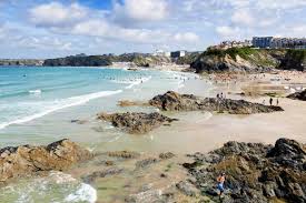 #newquay top holiday destination, atlantic ocean beach resort, the surf capital of south west england, and the coolest town in cornwall. Towan Beach Newquay Cornwall Uk Beach Guide