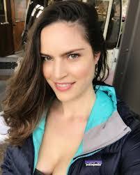 Melissa Haro's Instagram, Twitter & Facebook