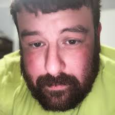 What charger is suitable for a car audio system with a salt 3k amp and 2  15s sundown audio?