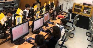 our little kg students are busy in their computer lab using the paint tool معارف للتعليم مدارس الفيصلية وزارة التعليم ا stationary bike gym equipment bike