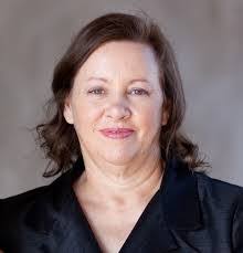 Pam Lathrop's Instagram, Twitter & Facebook