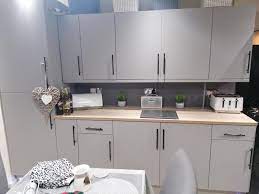Finding the best kitchen worktops is something you should think about early on in a kitchen redesign. Goodhome Balsamita Matt Grey Slab Highline Cabinet Door W 500mm T 16mm Diy At B Q