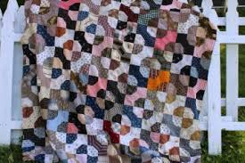 Vintage style floral quilt, double sided bed cover blue floral textile provencal. Antique Vintage Quilts Quilt Tops