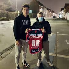 De centrale verdediger speelde meer dan 250 wedstrijden in de jupiler pro league, voornamelijk voor zulte waregem. Match Worn Shirts Guylian Posts Facebook