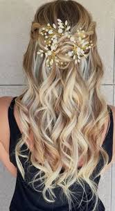 Frisuren mittellang locken | frisuren trend 123 frisuren mittellang locken. 36 Amazing Half Up Half Down Wedding Hairstyles Ideas Weddinghairstyles Weddinghairst Lockige Hochzeitsfrisuren Frisur Lange Haare Locken Frisur Hochgesteckt
