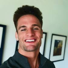 Who can help me find a roommate for the fall semester near University of  Tampa?