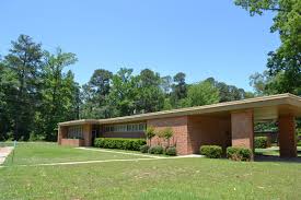 Contact ryan borger at ryan@podiumproperties.com or 303.929.8722. Arkansas Pbs Clean Lines Open Spaces A View Of Mid Century Modern Architecture