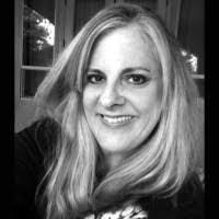 Jill Thayer's Instagram, Twitter & Facebook