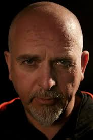 Following yesterday's posting of the Father Son video shoot we were  reminded of some little seen photos of Peter taken by York Tillyer