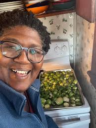 Training for Dopey? Hard. Choosing outfits for FOUR races? Harder. Luckily  for you, we've got enough sparkle (skirts, visors, bows, glitter lips &  body glitter) to carry you through all 48.6 magical