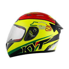 Ada tapinya, pemasangan sedikit lebih sulit daripada visor bawaan kyt rc7 karena ada sedikit perbedaan lekukan pengunci , namun sukses terpasang. Jual Produk Helm Kyt Italy Harga Promo Diskon Blibli Com