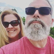 The builders of powerline hitting the final drop. 🤘