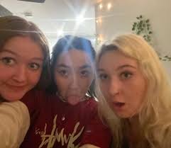 surprise🤑the girls are back in town!! 🤠 thanks 4 driving me to find my  car adelaide ❤️