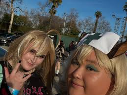 Konbakuwa. Nonstop Nimi Nightmare Cosplay!!!!! 💭💚 I'm so happy to have  completed my Nimi. Also I loved meeting all the vtuber fans, both those  pictured ofc and those who said hi. Thank