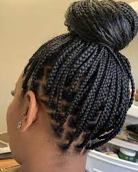 Las Vegas Braider On Instagram Knotless Is Just What I Love To Do Have You Booked Your Appointment Braided Hairstyles Hair Styles Box Braids Hairstyles