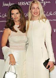 #2017 #carolyn bessette kennedy #a family friend worked for calvin klein around the same time and said she was very lowkey but still elegant #i live. Amerikas Stil Ikone Von Glanz Glamour Und Kuhlem Sex Der Spiegel