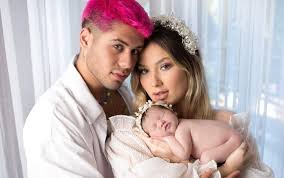 Maybe you would like to learn more about one of these? Ze Felipe E Virginia Fonseca Falam Sobre Sexo Apos O Nascimento Da Filha Nao Pode Codex