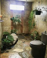 Jungle Bathroom Salle De Bain Naturelle Salle De Bain Exotique Salle De Bains Maison Minuscule