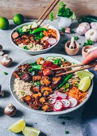 Bibimbap Korean Mixed Rice Bowl With Crispy Tofu Mushrooms And Veggies Www Biancazapatka Com Crispy Tofu Bibimbap Recipe Vegan Bibimbap