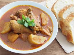 Roti lembut dan empuk ini adalah roti khas melayu, riau jadi tidak heran kalau ada di daerah melayu, bukan saja ada di indonesia tapi ada juga di malaysia. Nak Kuah Kari Jadi Lebih Sedap Ada Caranya Ikut 11 Tip Ini Gerenti Jadi Mingguan Wanita