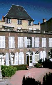 Vous trouverez l'adresse, le téléphone, courriel (email), le nom du préfet, les réseaux sociaux, et d'autres informations. Prefecture Puy De Dome Service Carte Grise Ecartegrise