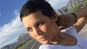 Erika, hermana de de la fallecida karla luna, es el exesposo de karla luna y su excompañera lavandera suben video donde revelan que la familia de luna quiere hacer una serie y un libro. Who Is Karla Luna 5 Things To Know About Actress 38 Who Died From Cancer Hollywood Life