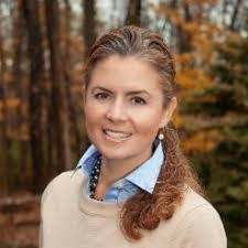 Angela Vedder's Instagram, Twitter & Facebook