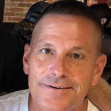 Keith Chesnut (@kcnut502)