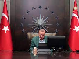 Cumhurbaşkanlığı klasik türk müziği korosu i̇lk konserini çankaya köşkü'nde verdi. T C Cumhurbaskanligi Cumhurbaskani Erdogan Cumhurbaskanligi Kabinesi Uyeleri Ile Video Konferans Araciligiyla Gorustu